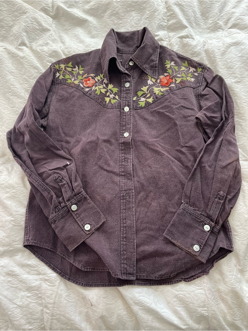 Vintage Embroidered Shirt in Plum size medium